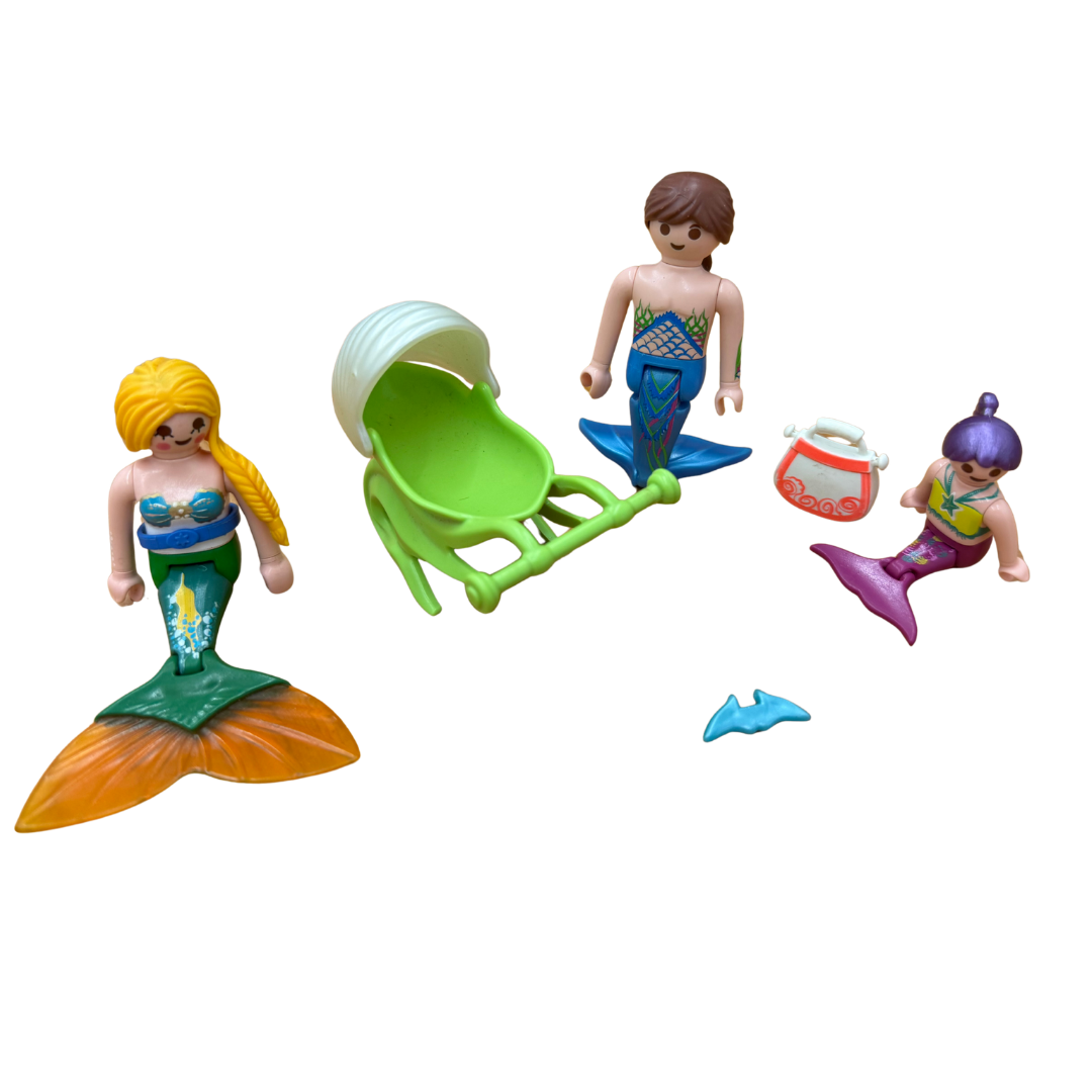 Lot Playmobil avec 3 sirènes et une poussette