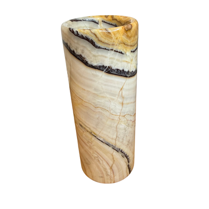 Vase en marbre blanc