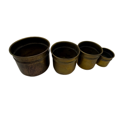 Lot de 4 petits pots en laiton