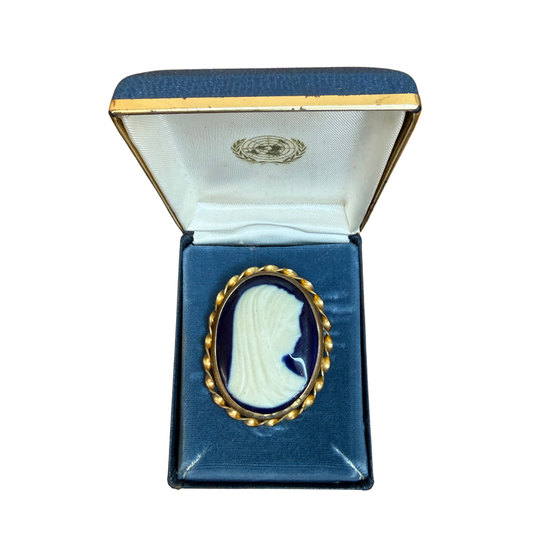 Broche camée vintage
