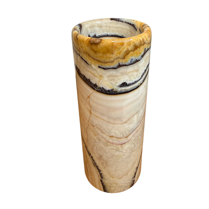 Vase en marbre blanc