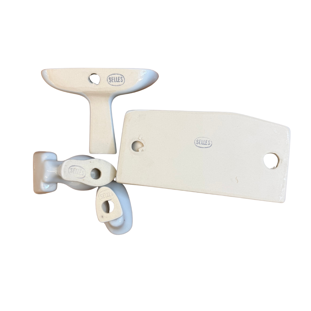 Salle de bain en porcelaine – Selles années 50