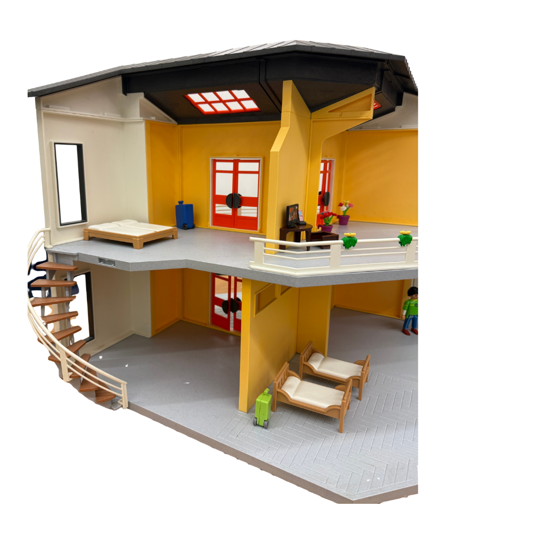 Lot Playmobil – Maison avec personnage et accessoires