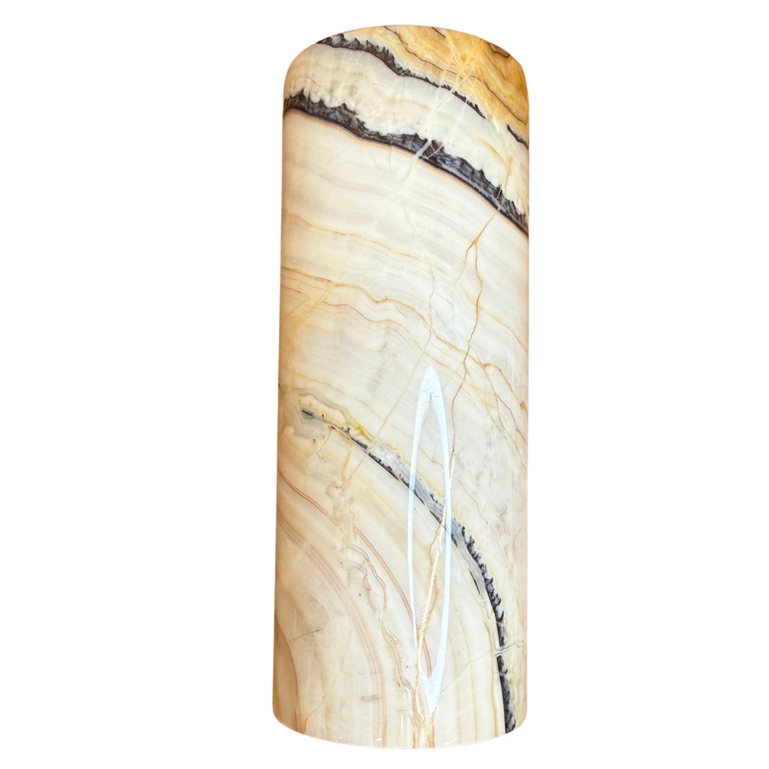 Vase en marbre blanc