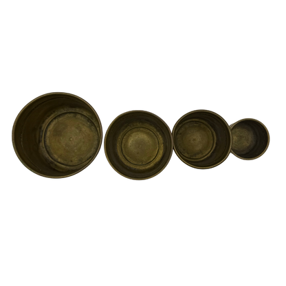 Lot de 4 petits pots en laiton