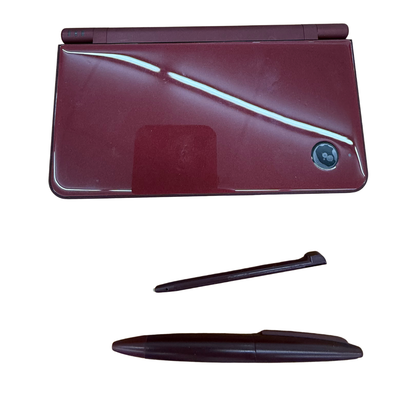 Nintendo DSi XL rouge – Boîte complète avec chargeur, stylet et jeu